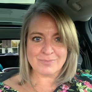 Meet your Posher, Kristin